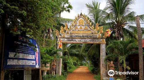 Phnom Sambok Pagoda