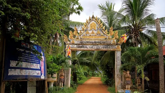 Phnom Sambok Pagoda