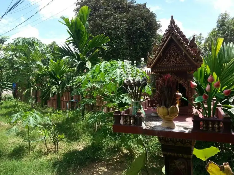 Hotels near Wat Slor Kram