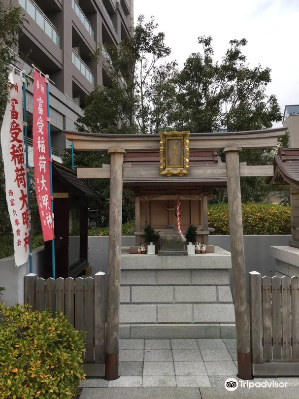 3_Tomiuke Inari Shrine