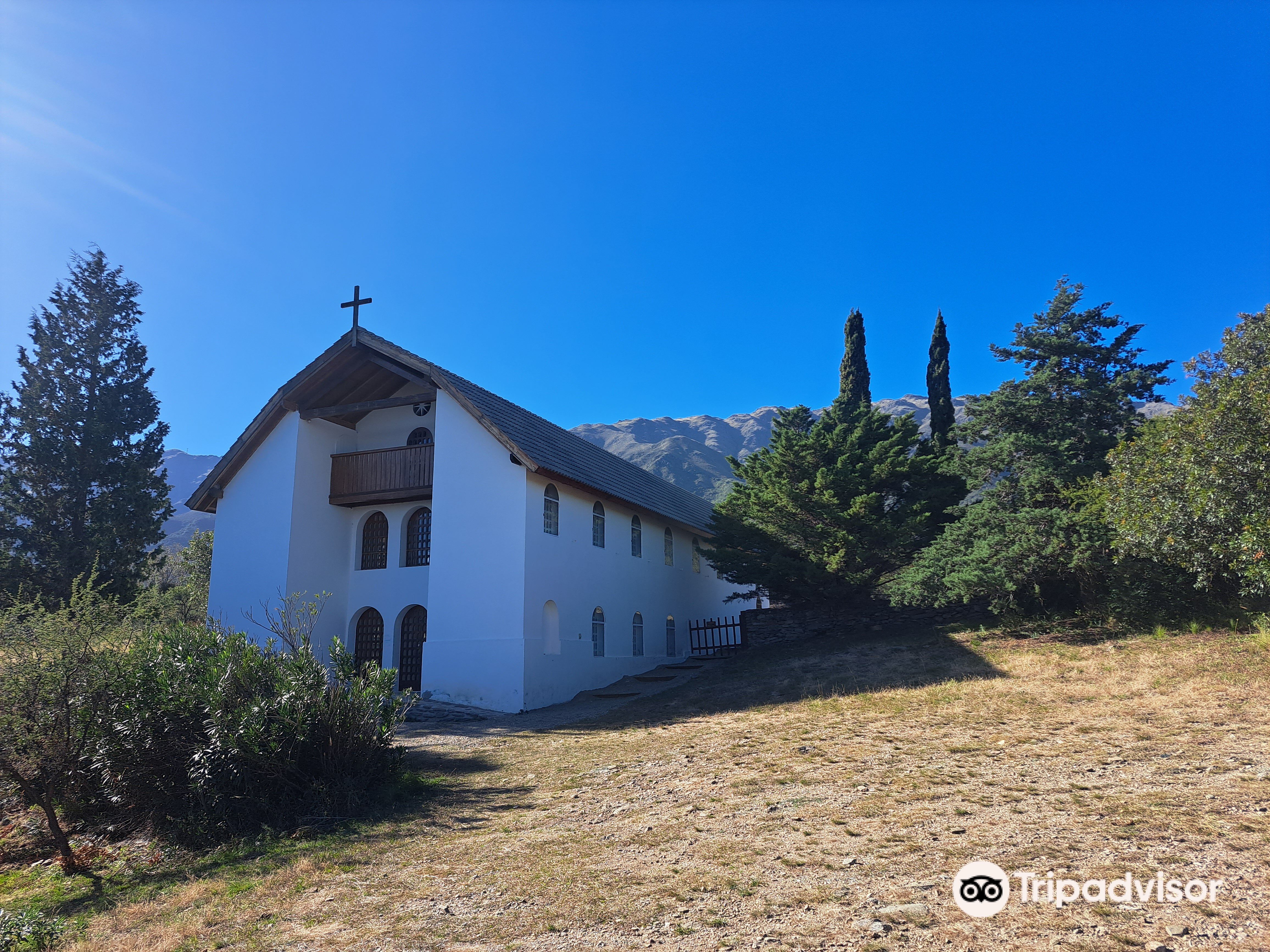 monasterio-santa-maria-en-la-santisima-trinidad-opening-hours