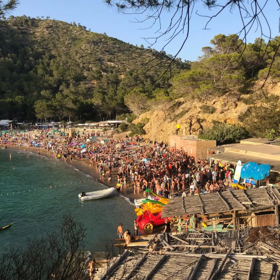 Hotels near Cala Benirras