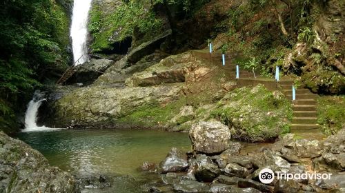 Nahulugan Falls