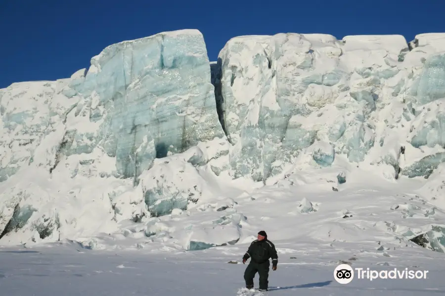 Spitzbergen Adventures AS