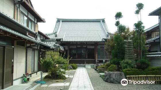 徳栄寺