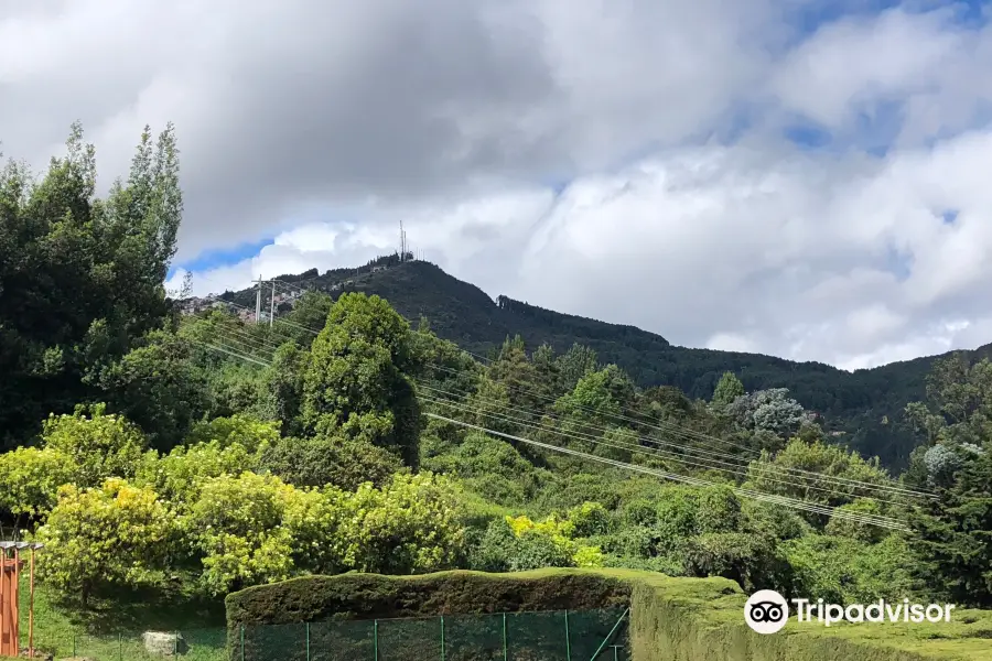 Sendero Cerro La Aguadora