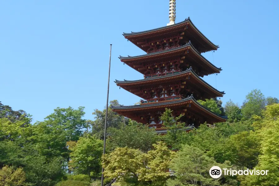 Nariaiji Temple