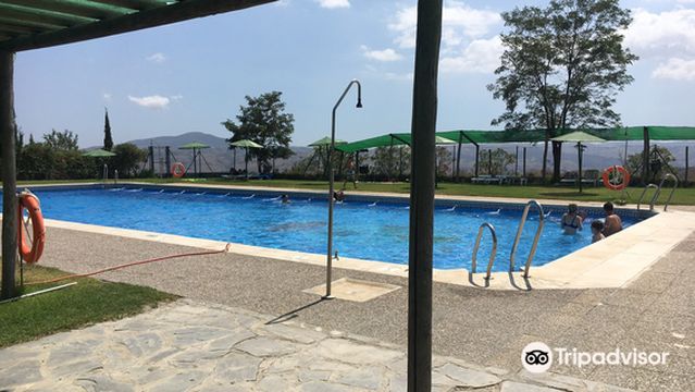 Piscina Municipal Mecina Bombaron