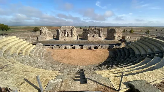 Ruinas del Teatro Romano de Regina