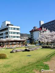 Suwa Lakeside Park