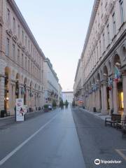 羅馬街(Via Roma)