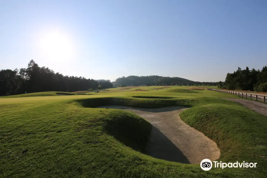 CUBO golf course Ljubljana