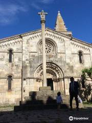 Colegiata de Santa Maria do Campo