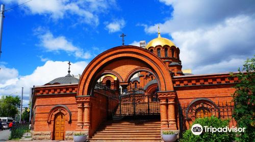 Alexandre Nevsky Cathedral (Sobor Alexandra Nevskogo)