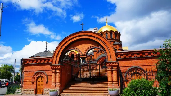 Alexandre Nevsky Cathedral (Sobor Alexandra Nevskogo)