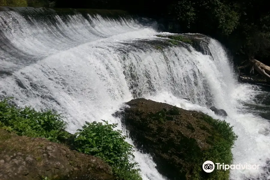 Maraetotara Falls