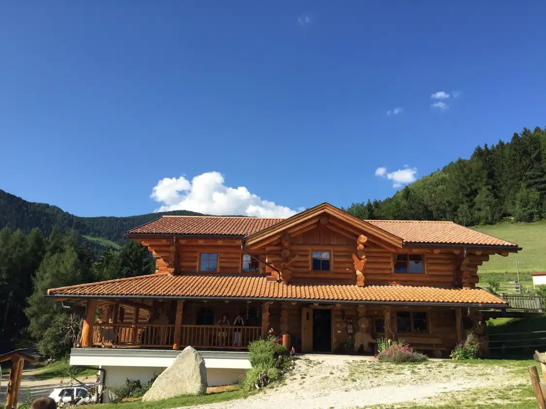 Hotel in zona Maso delle erbe