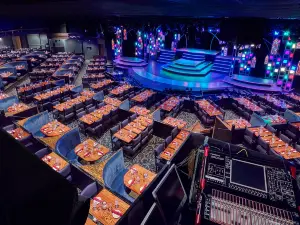 Chanhassen Dinner Theatres