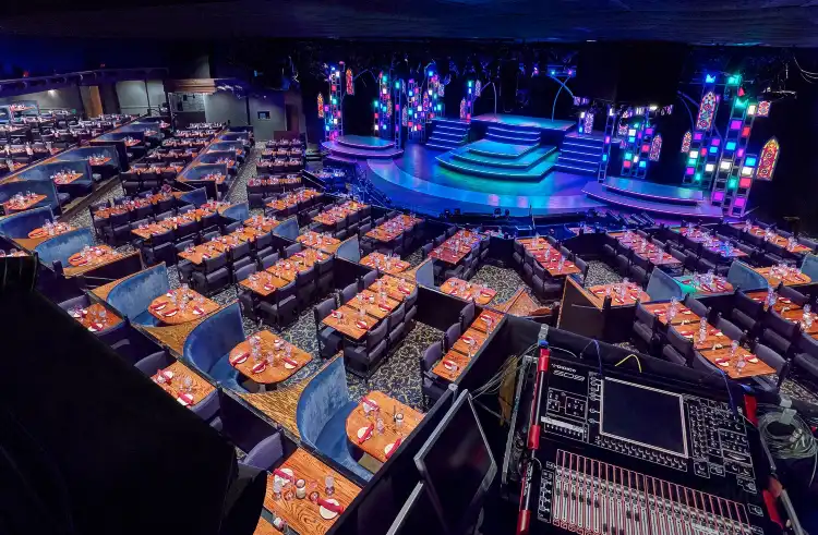 Hotels near Chanhassen Dinner Theatres