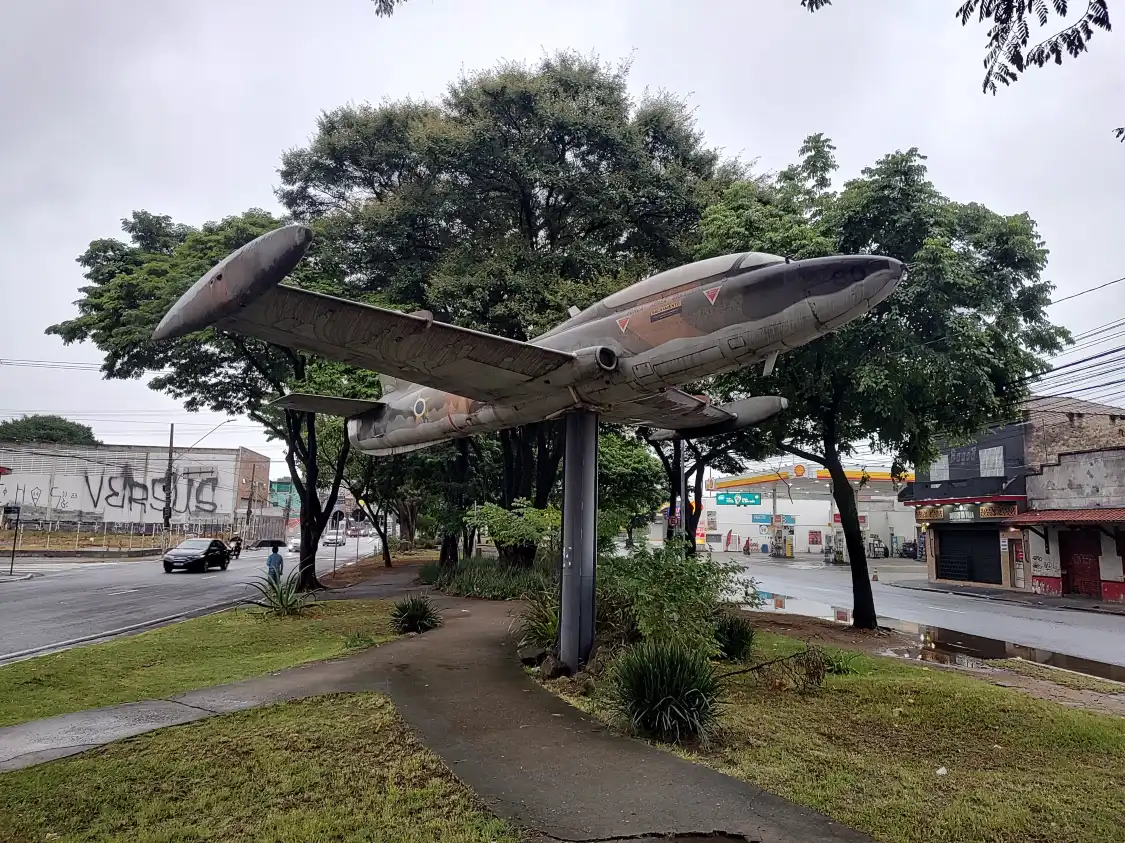 Hotels near Monumento Aviao Xavante