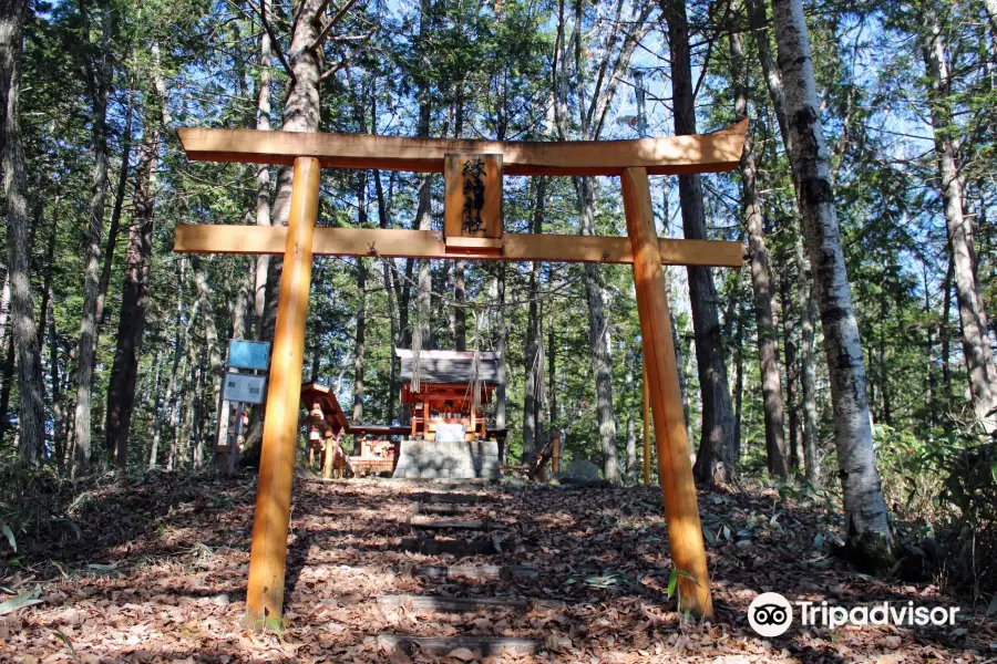 Emmusubi Shrine