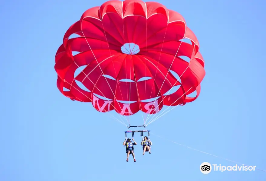 Pacific Parasail