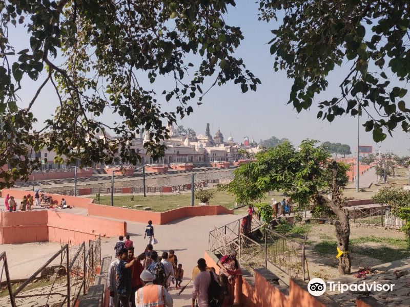 Flüge Shimoga Ayodhya