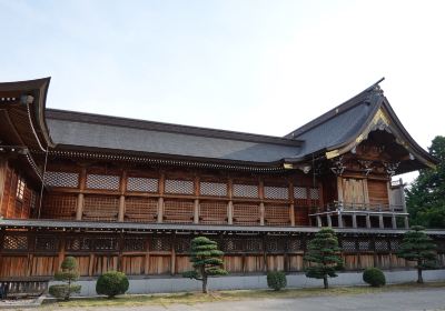 Suwa Shrine