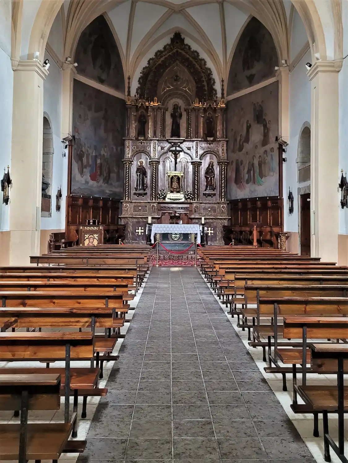 Hotels near Church of the Franciscan Fathers