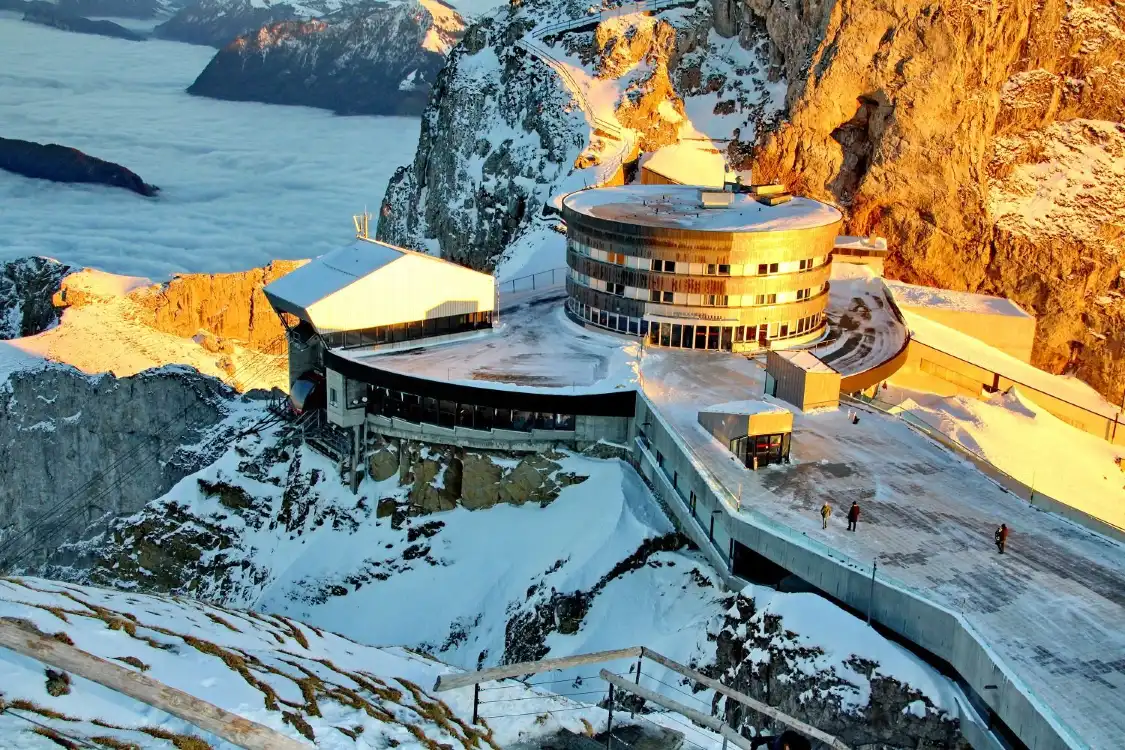 Отели рядом с достопримечательностью «Pilatus Bahnen AG»