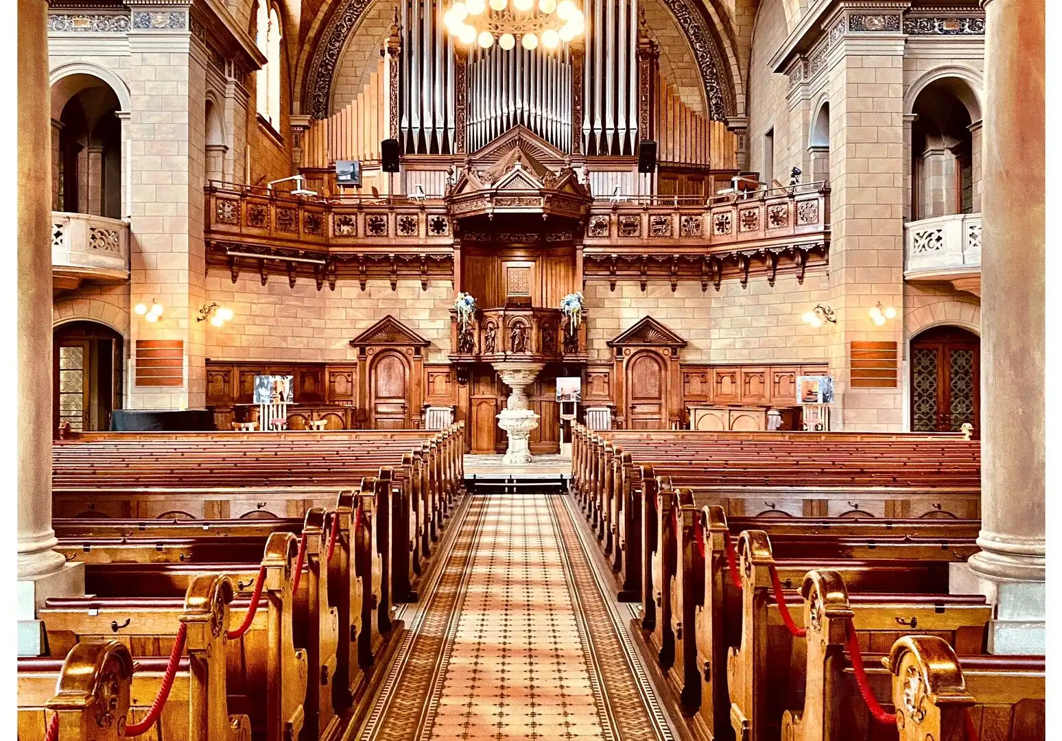 Hotels near Kirche Enge