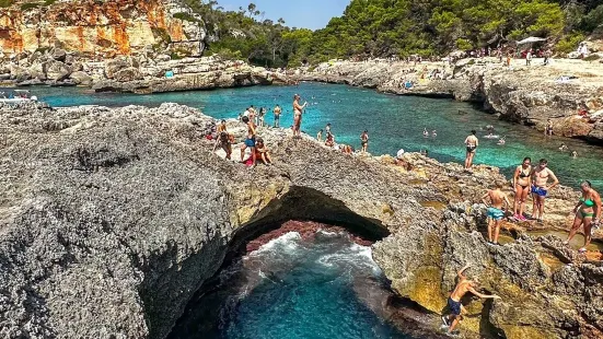 Caló del Moro