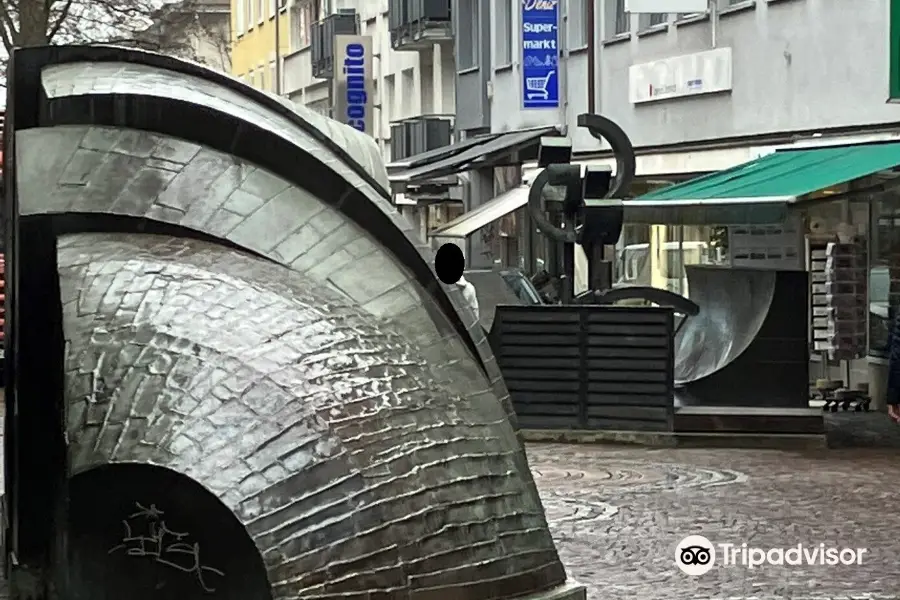 Adelungstrasse Brunnen