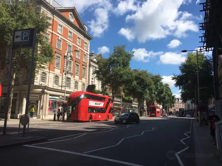 Hotels in der Nähe von Kensington High Street