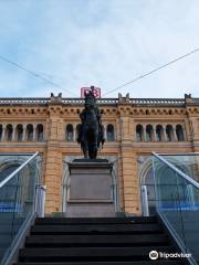 Monument to Ernest Augustus