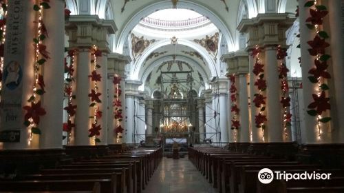Basilica de Nuestra Senora Del Rosario de Chiquinquira