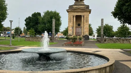 Memorial Square