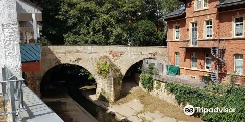 Romerhalle und Romische Villa