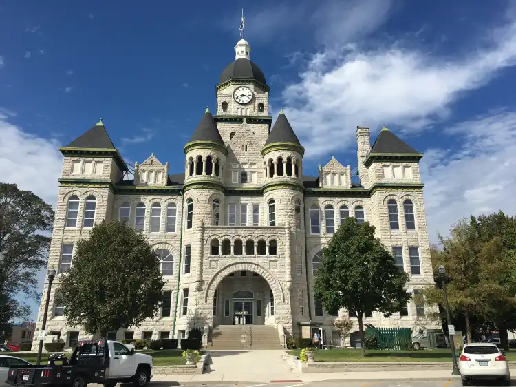 Super 8 Hotels in Carthage