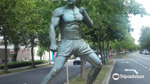 Jean Claude Van Damme Statue