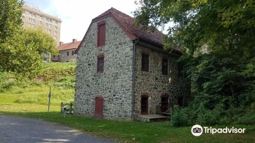 Colonial Industrial Quarter