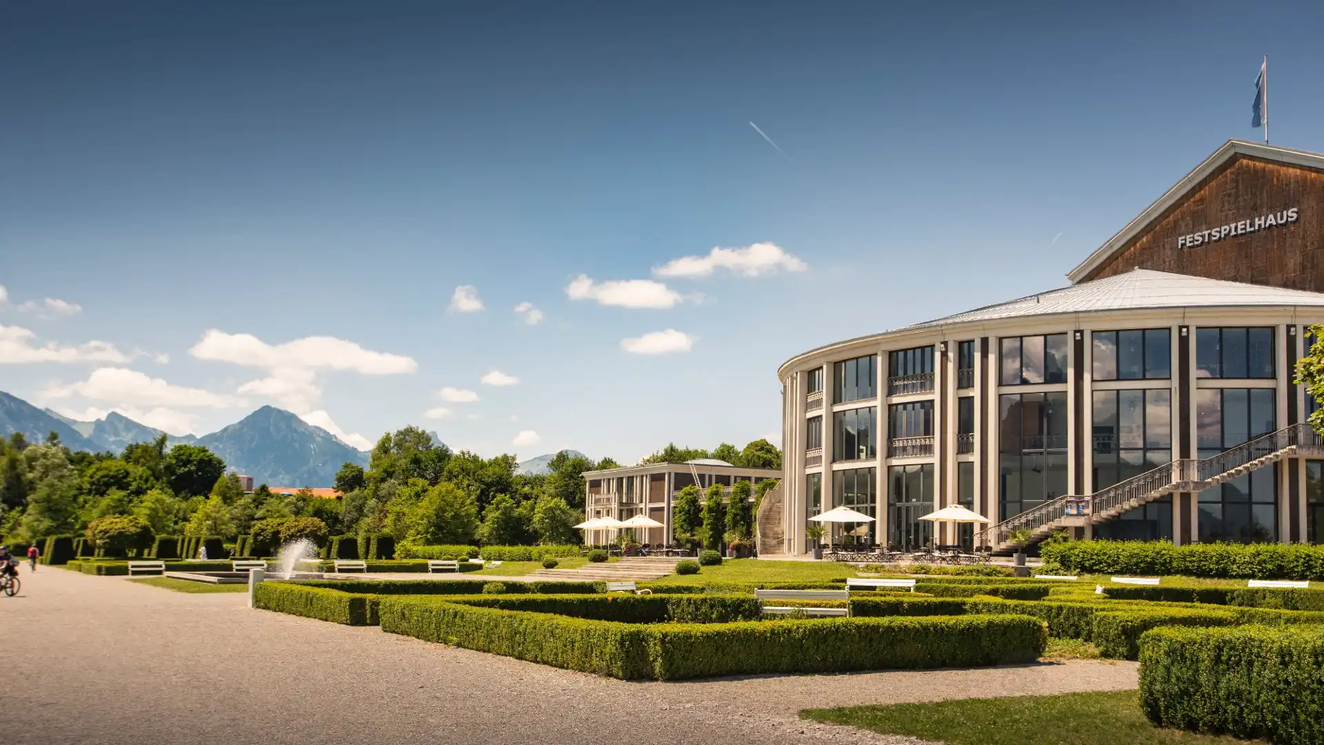 Hotels near Festspielhaus