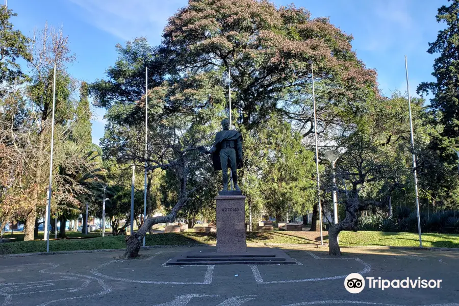 Plaza Artigas