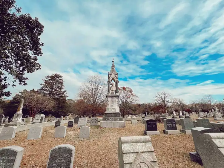 Hotels in der Nähe von Historic Oakwood Cemetery