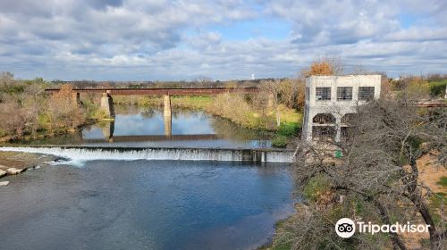 Faust St Bridge