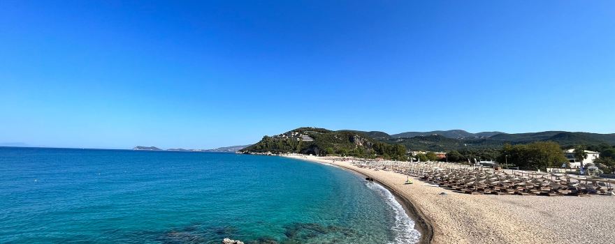 Karavostasi Beach