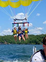 Paradise Parasail