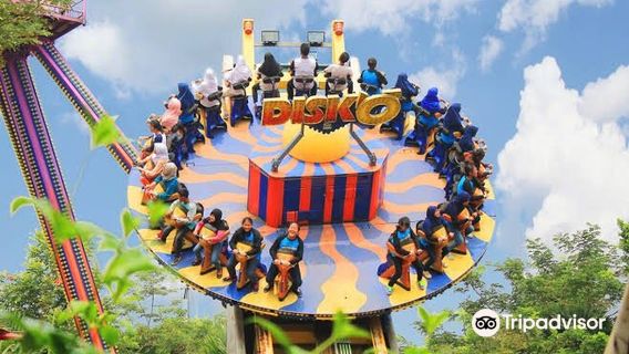 JungleLand Adventure Theme Park