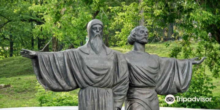 Monument to the founders of Cherepovets - Monks Feodosy and Athanasius