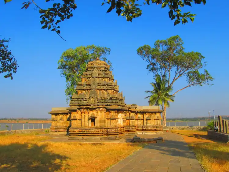 Hotels in Davangere
